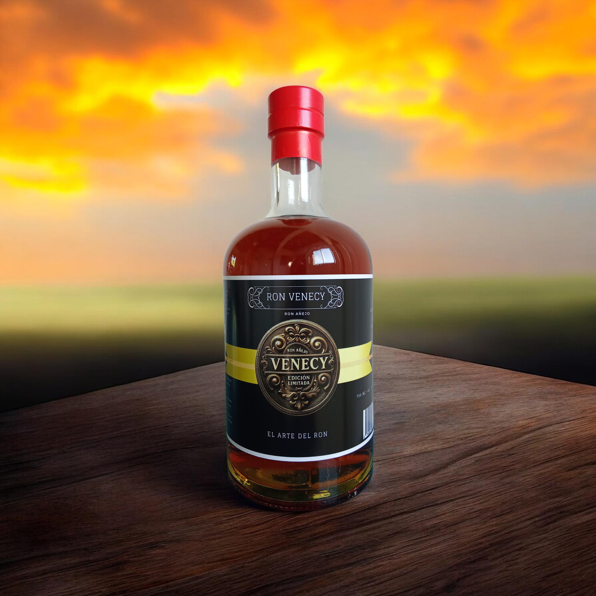 "Ron Añejo Venecy, el ron añejo de las sierras. Desde la pureza del aire serrano y el sosiego de Córdoba, nace Venecy: un ron añejo de carácter noble y espíritu refinado. Madurado lentamente en roble, despliega aromas cálidos, notas de vainilla, madera y frutos secos, logrando un equilibrio perfecto entre suavidad y profundidad. Venecy no es solo un ron: es una experiencia que invita a disfrutar del tiempo, sin prisa, con los sentidos abiertos."